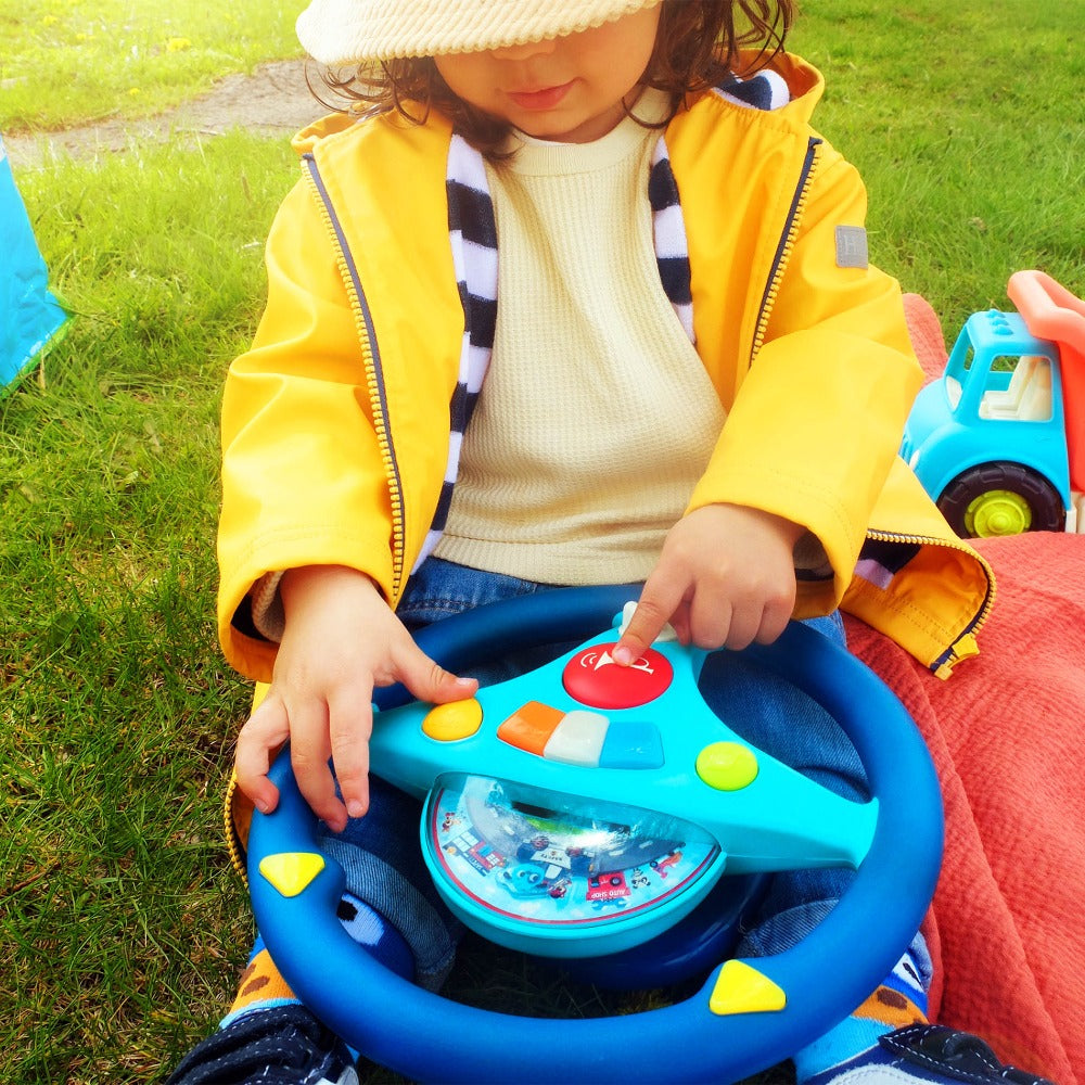 Woofer’s Musical Driving Steering Wheel Toy