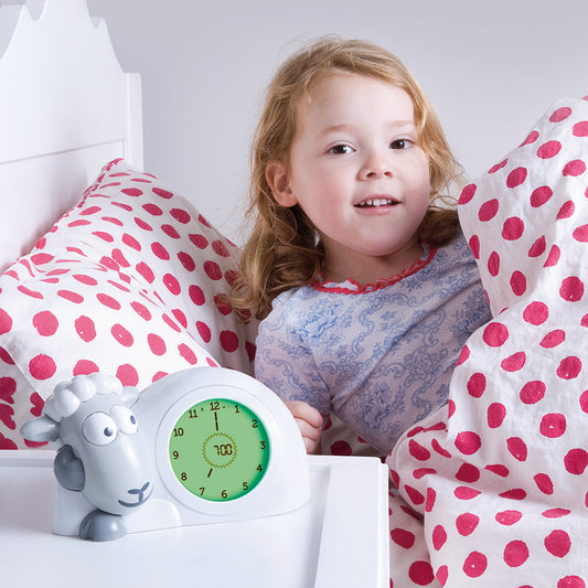 Sam the Lamb – Sleeptrainer with a cute design