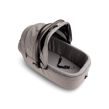 Maeve 6X Pet Car Seat with ISOFIX Base