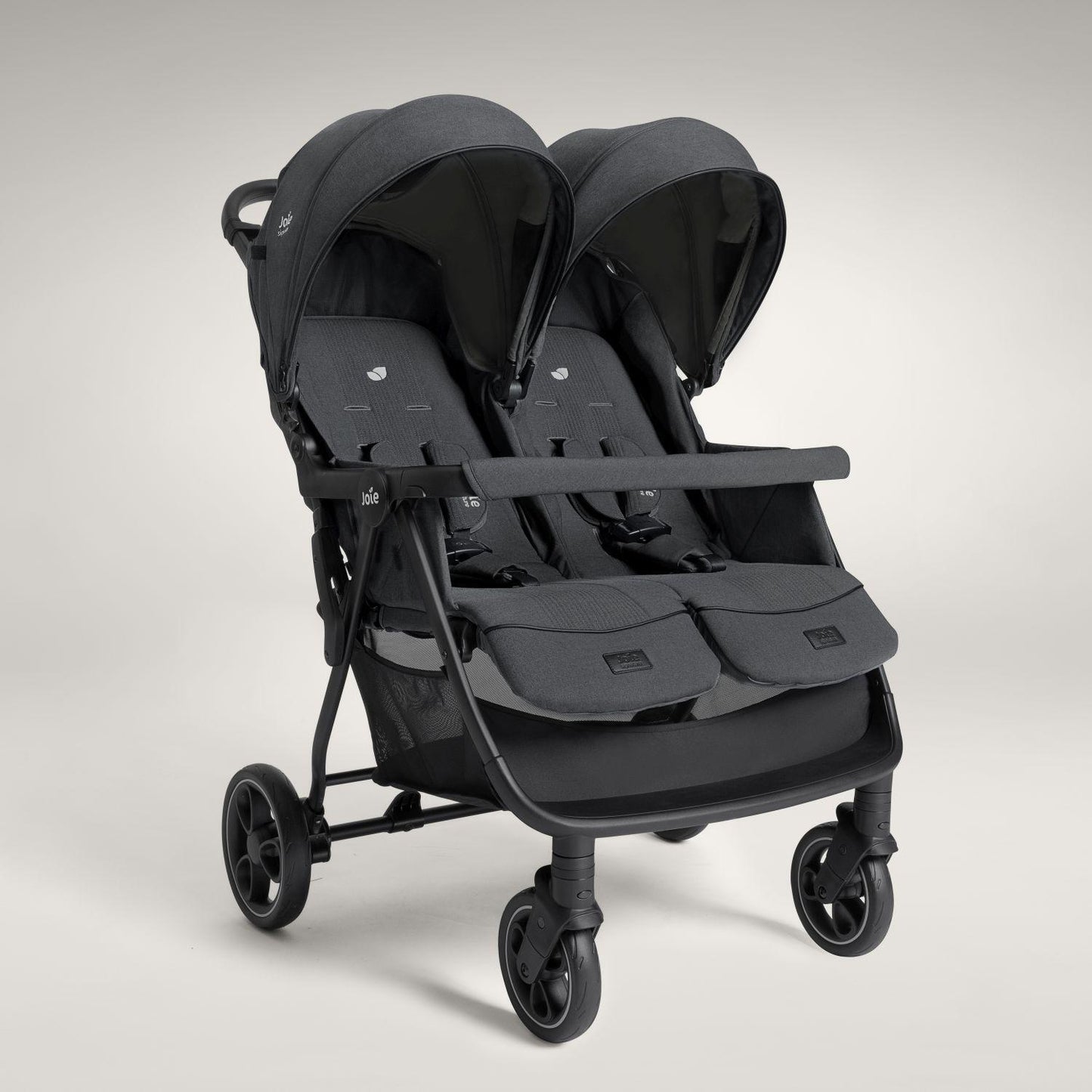 Signature Estrella™ Twin Stroller