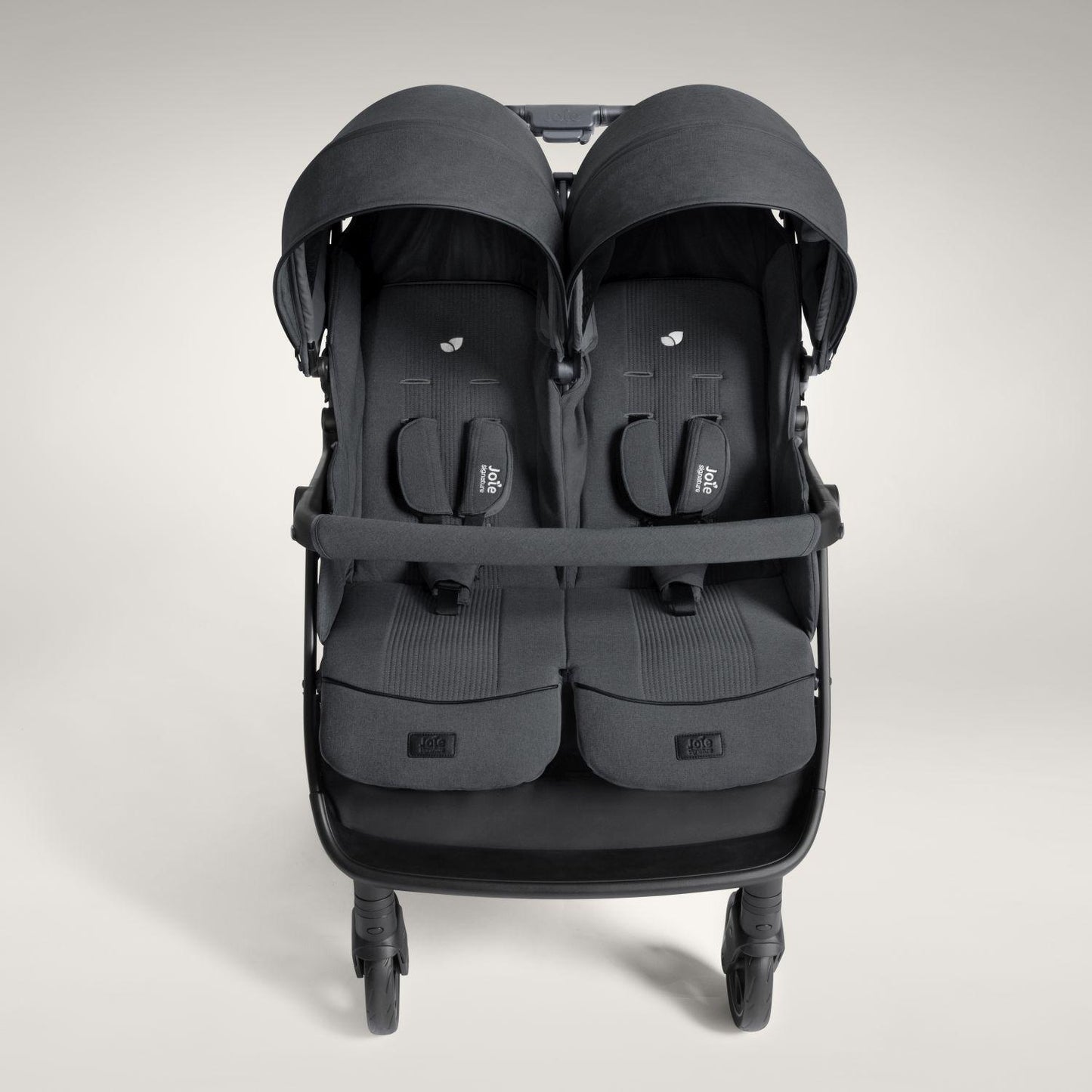 Signature Estrella™ Twin Stroller