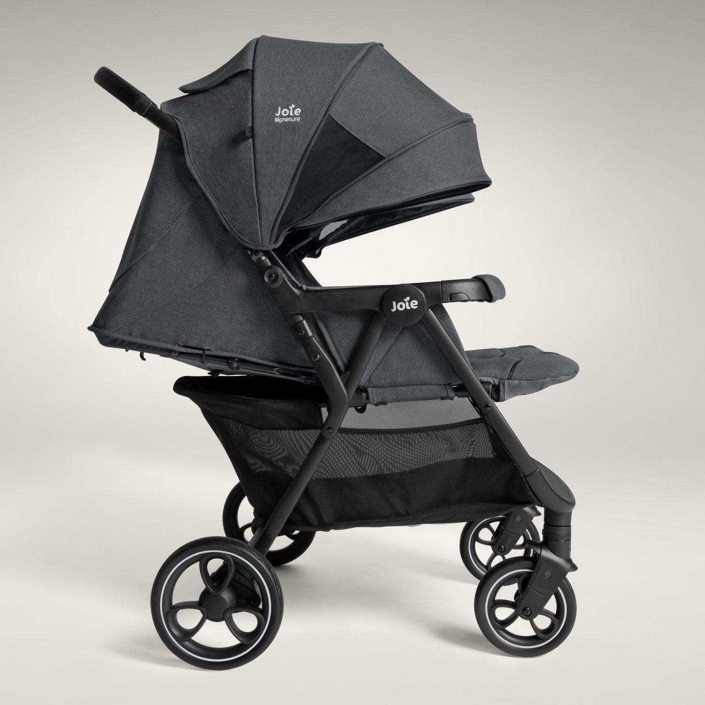 Signature Estrella™ Twin Stroller