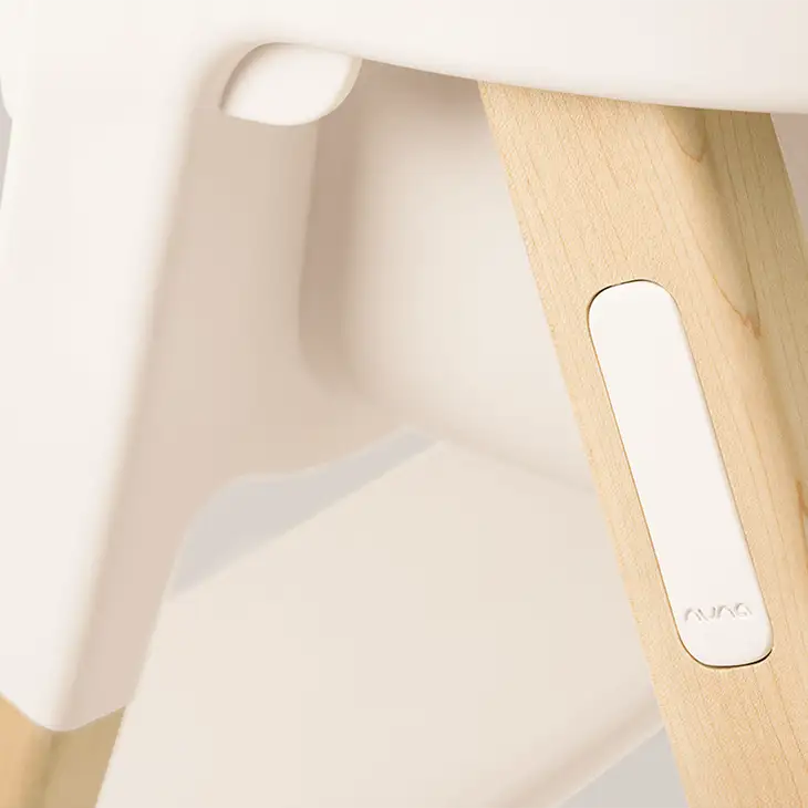 bryn™ Highchair with Removable Tray