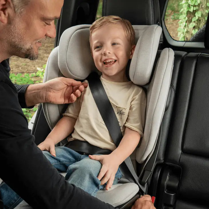 AACE LX High Back without Harness Carseat