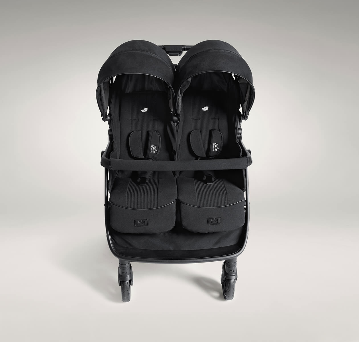 Signature Estrella™ Twin Stroller