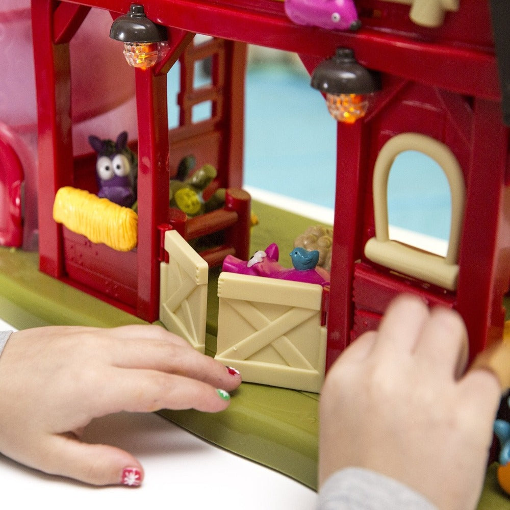 B.Toys - Baa Baa Barn (Farm House)