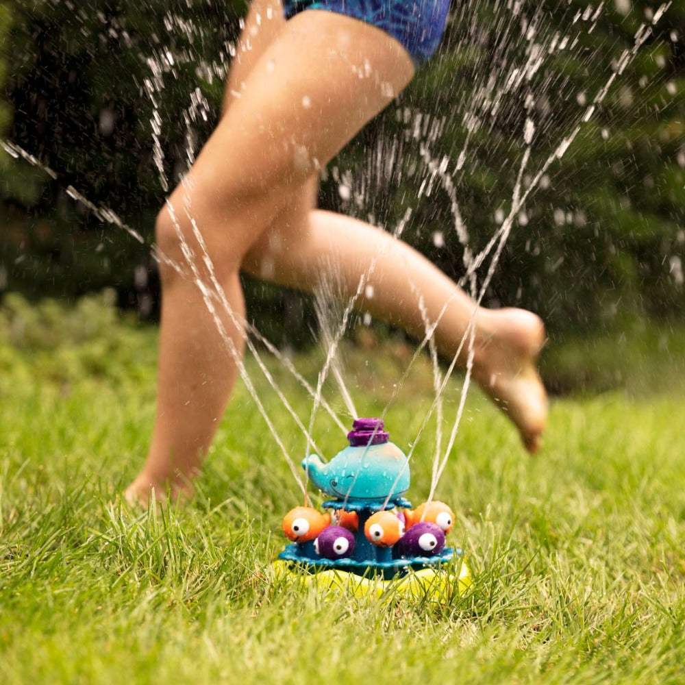 Whirly Whale Water Sprinkler