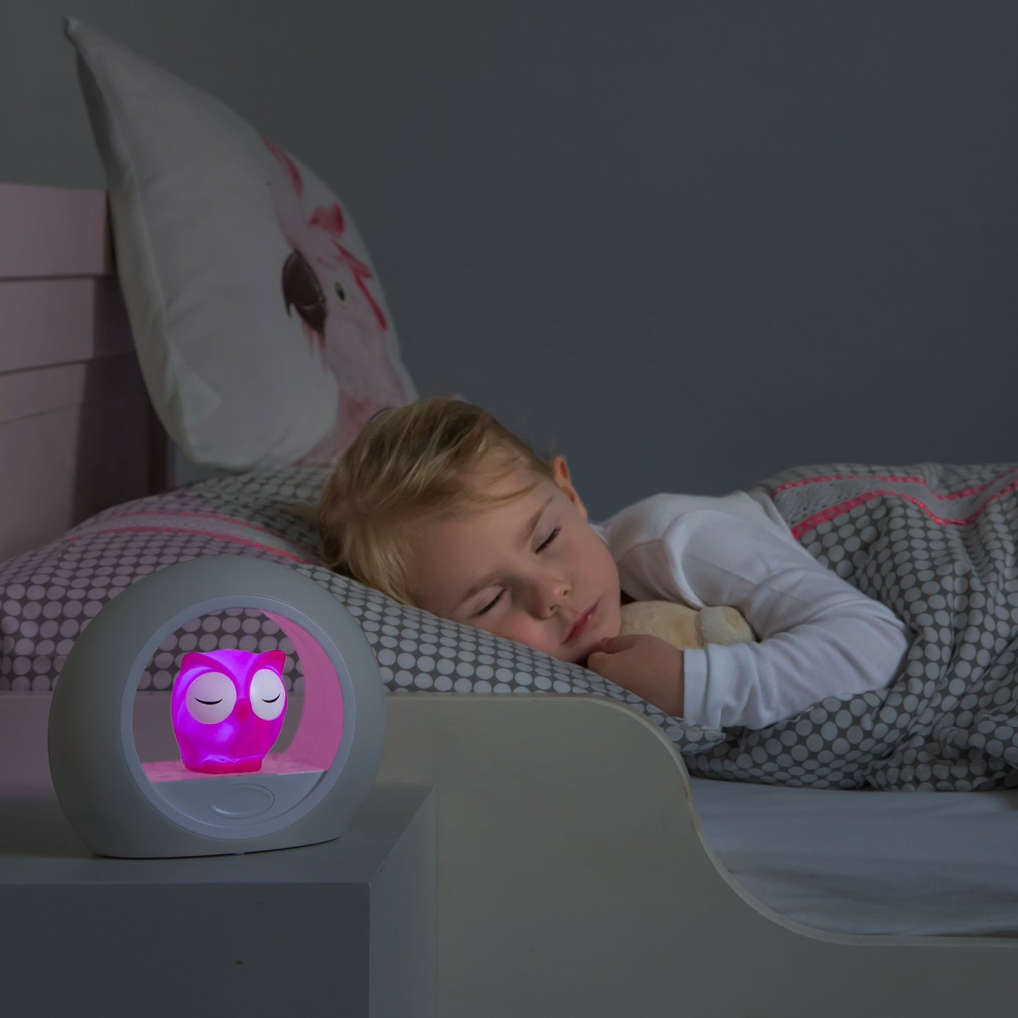 DEALS: Nightlight with Cry Sensor - Lou the Owl